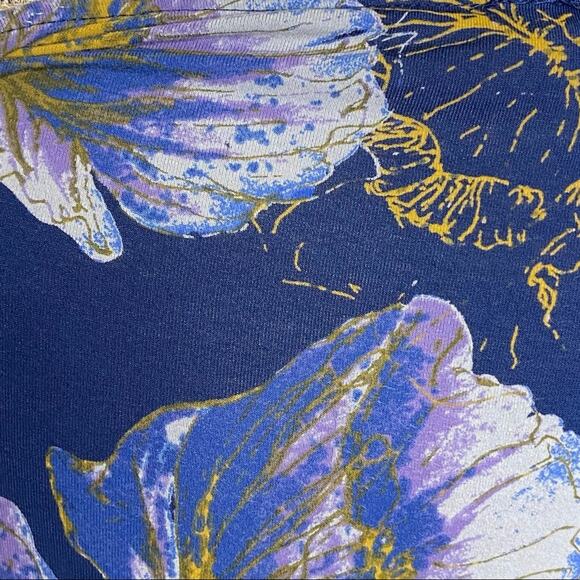 Free People Printed Birds Of Paradise Off The Shoulder Bell Sleeve Top Navy XS - Picture 10 of 12